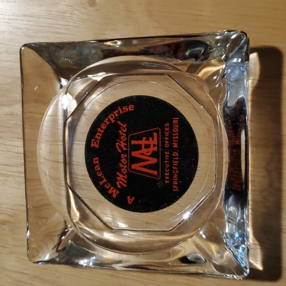 Vintage Glass Ashtray - Picture 1 of 1